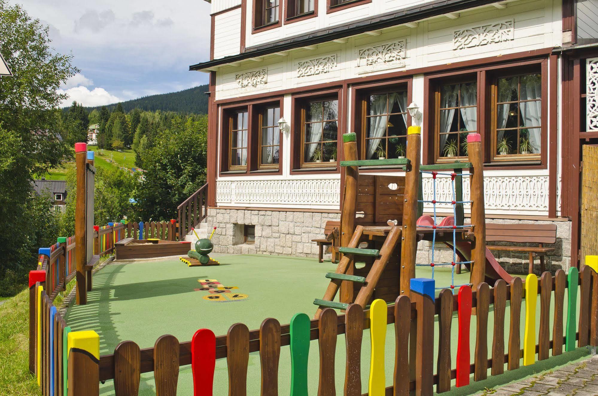 Hotel Start Spindleruv Mlyn